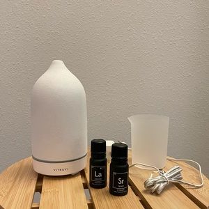 White Vitruvi Essential Oil Stone Diffuser